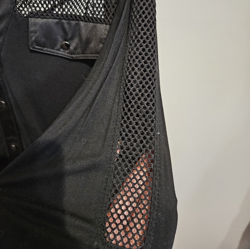 Mesh button shirt - Picture 3 of 5